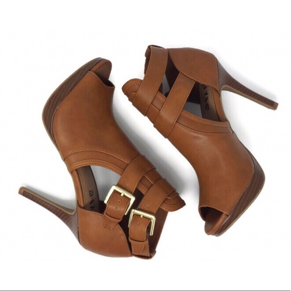 women's jayden buckle shootie